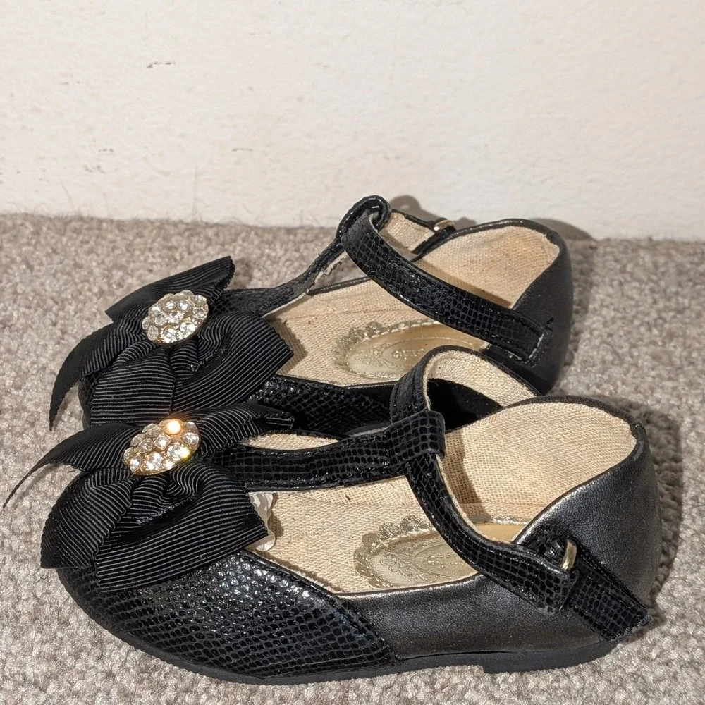 Joyfolie Toddler Girls Black T-Strap Mary Jane Flats with Bows Size 4 NEW‎